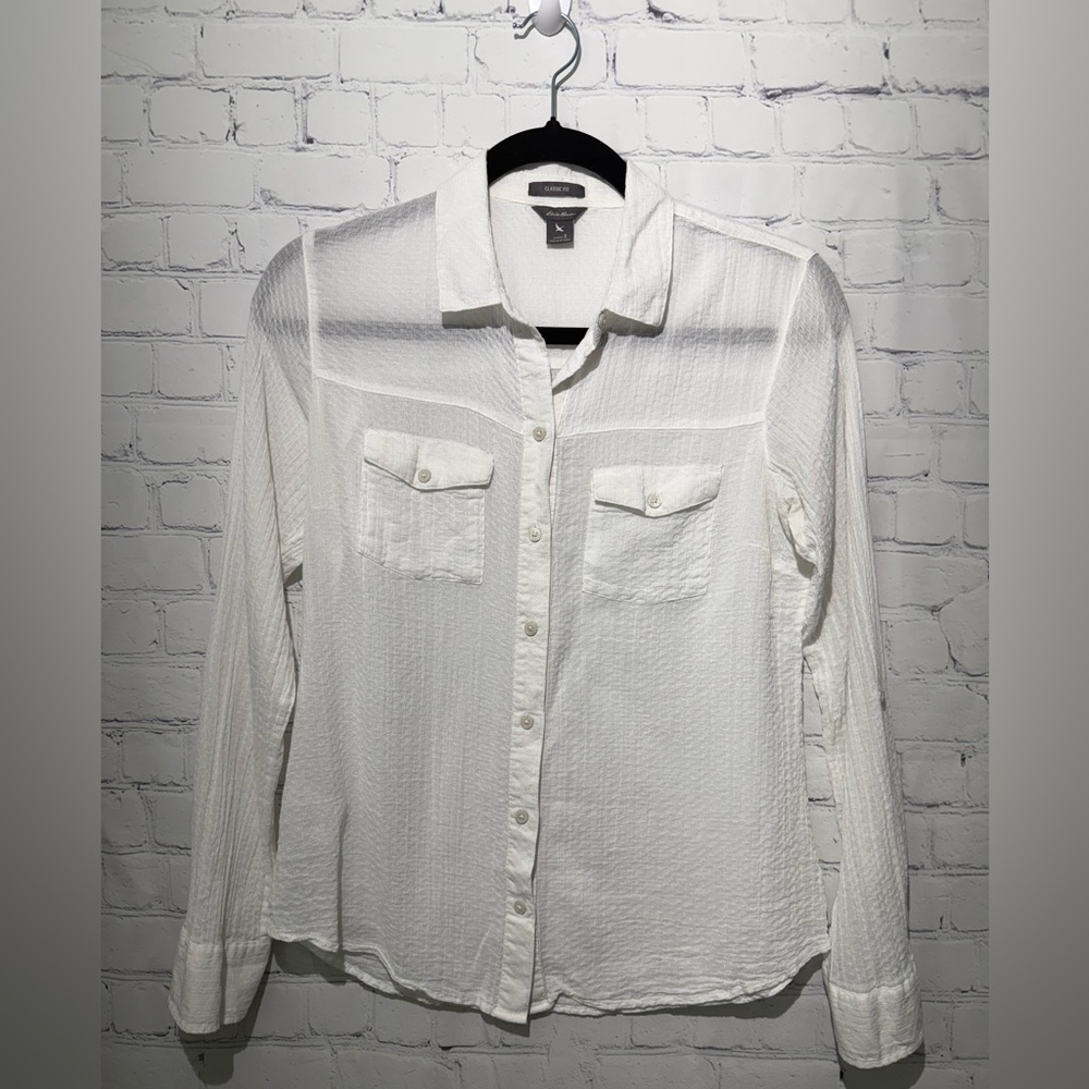 Eddie Bauer classic fit size small white